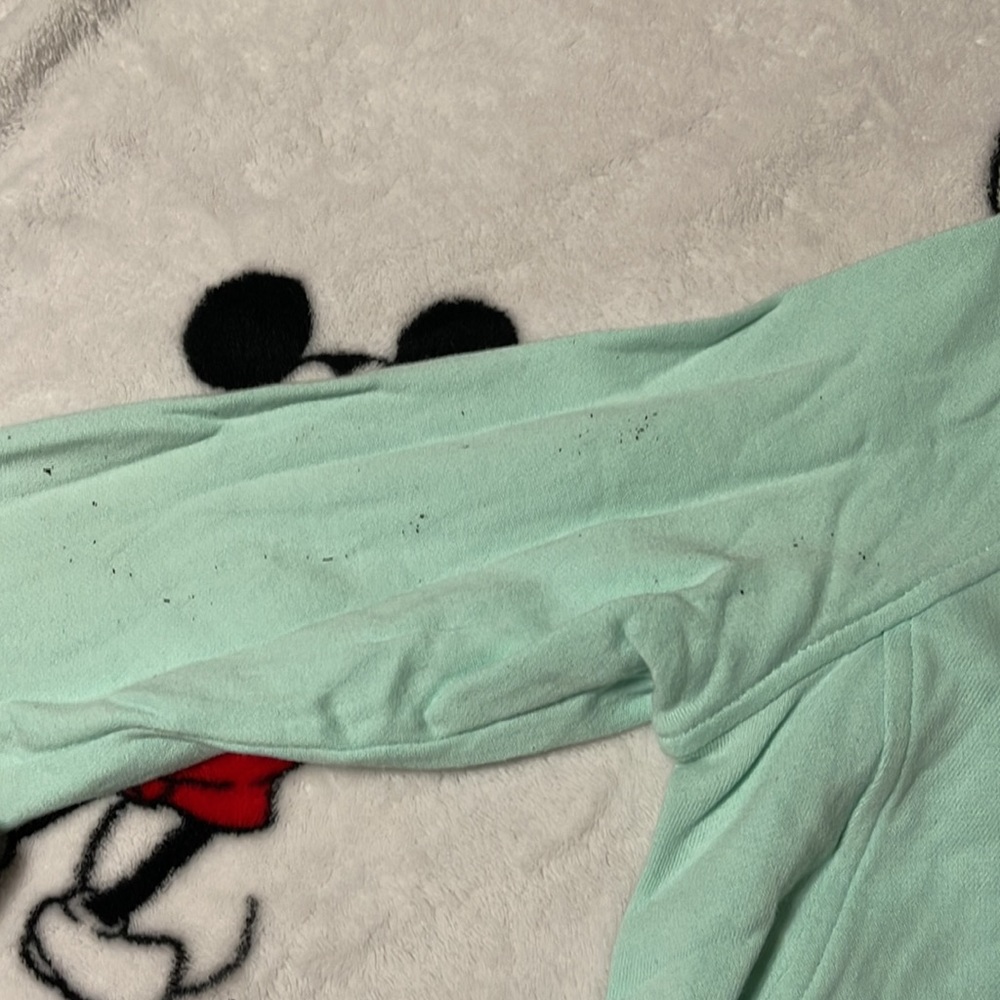 Vineyard Vines Pullover - Picture 6 of 11